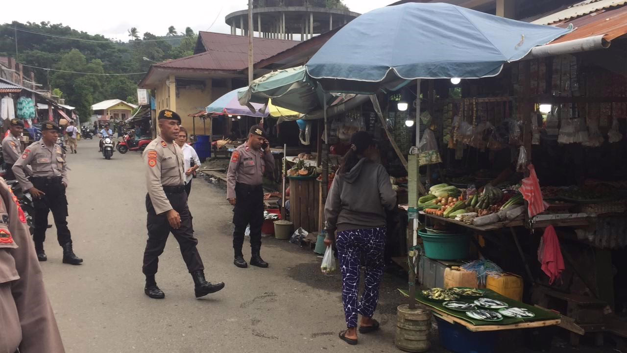 Ambon Aman Pasca Lebaran: Polda Maluku Gelar Patroli Dialogis di Pusat Perbelanjaan dan Wisata