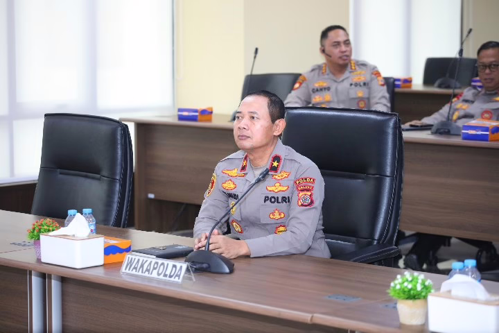 Wakapolda Maluku Ikuti Rakor Virtual dengan Wamenko Polkam: Bahas Isu Politik dan Keamanan Genting?