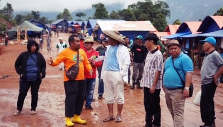 Jerit Pilu Warga Cigobang Lebak: Sudah 5 Tahun Nanti Rumah Layak, Ada Apa di Balik Lambannya Penanganan Huntara?