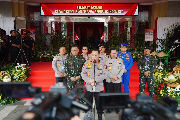 Kapolri Sigit Tegaskan: Siapapun Meresahkan, Premanisme Diberantas Tuntas Tanpa Pandang Bulu