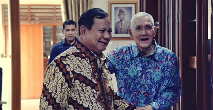 Try Sutrisno Duduk Semeja Prabowo dan Sultan HB X: Kumpul Tokoh Penting di Halal Bihalal TNI Polri!