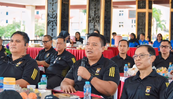 Wakapolda Maluku Laporkan Langsung Suasana Car Free Day kepada Kapolri, Sambutan Masyarakat Luar Biasa
